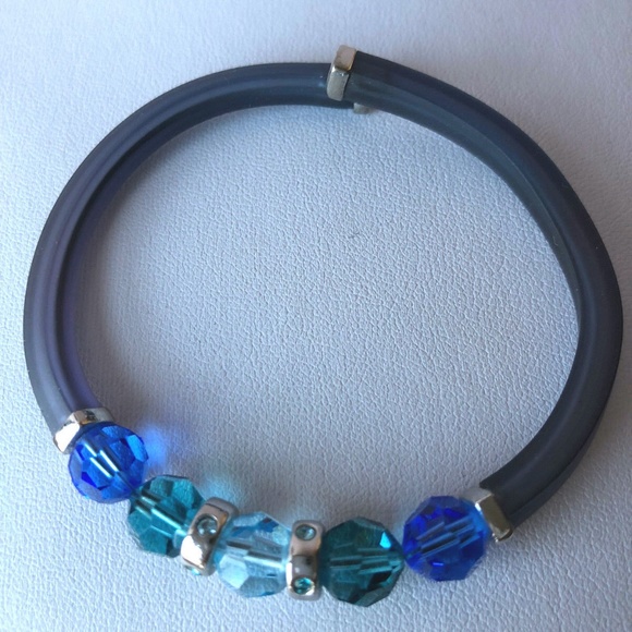 SWAROVSKI VINTAGE BLUE CRYSTALS CUFF BRACELET - Picture 4 of 6